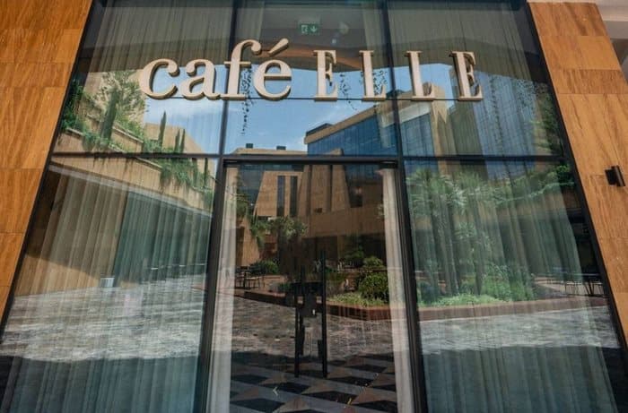 ELLE Café расширяет свои горизонты с открытием первого бутик-магазина в Саудовской Аравии