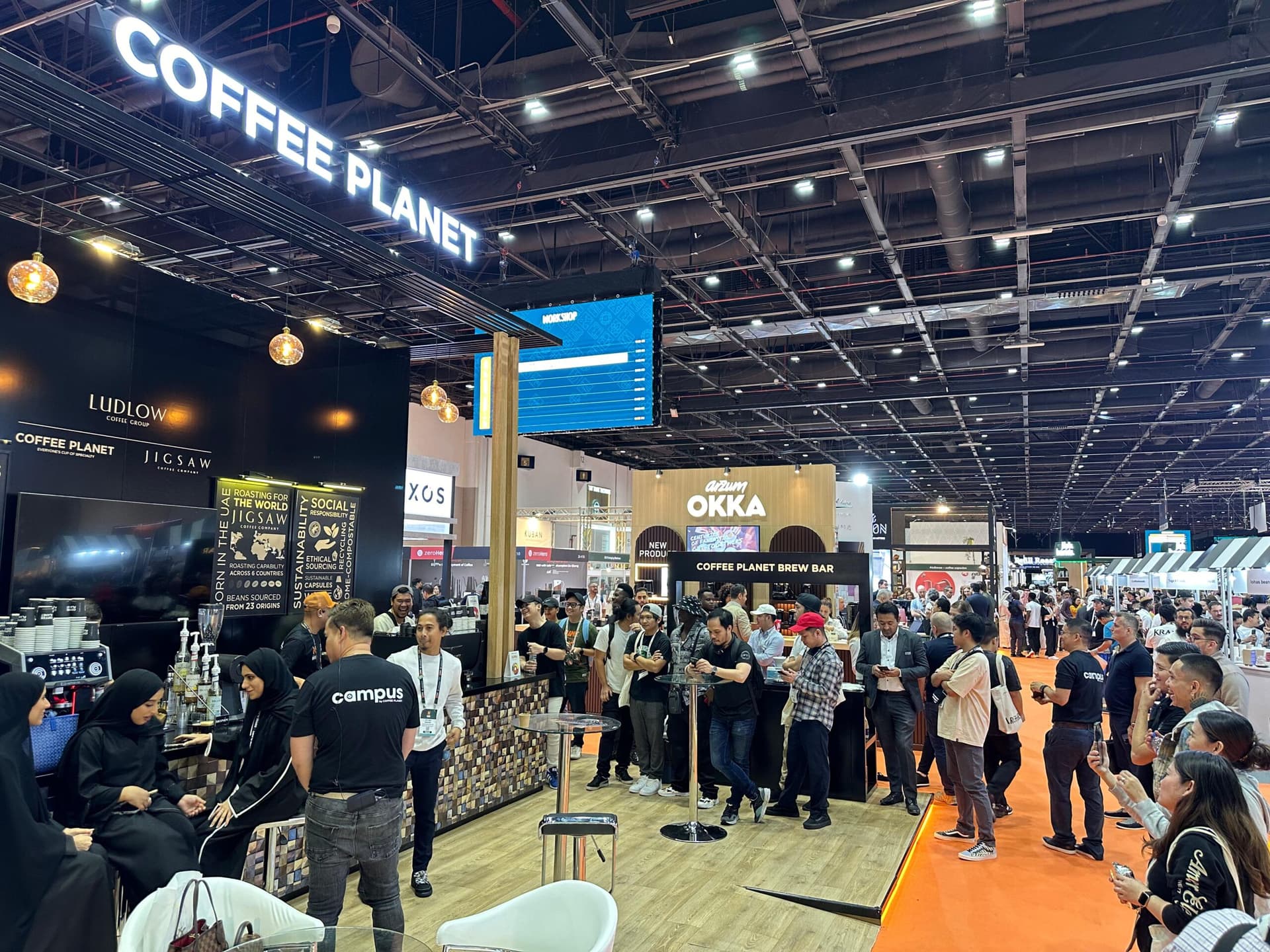 Coffee Planet продолжает свое стремление сделать фирменный кофе доступным для всех на World of Coffee 2024 с захватывающими анонсами и торжествами