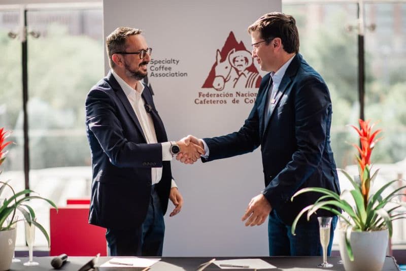 SCA and FNC Sign Historic Agreement to Advance Colombian Specialty Coffee