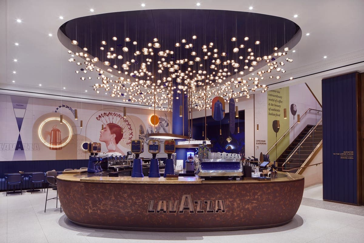 «Лавацца» удвоила прибыль в Великобритании несмотря на рекордные затраты на кофе в 2025 году