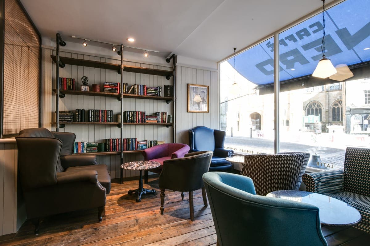 Холодные напитки и матча усилили продажи компании Селекта Груп