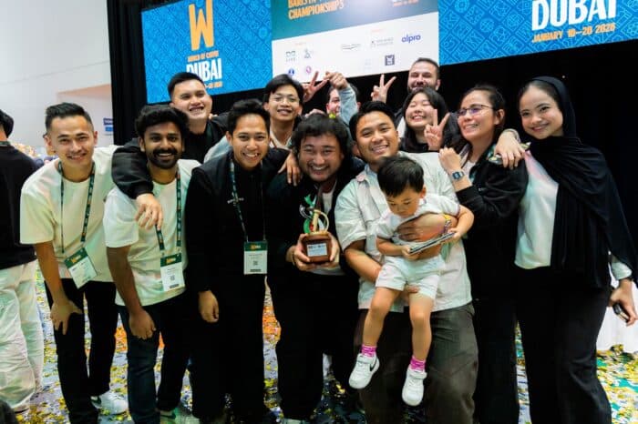 Эксклюзивное интервью с Низамом Паша Лоловангом — лучшим обжарщиком кофе в ОАЭ 2026