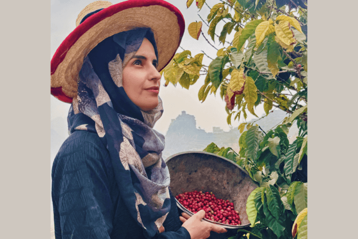 هند شايع تعيد رسم خارطة القهوة اليمنية من قلب صنعاء