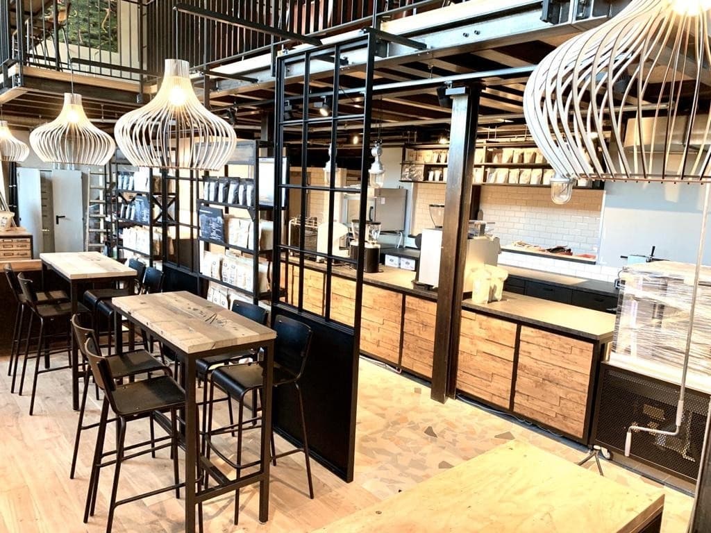 الجاذبية الخفية في عالم القهوة