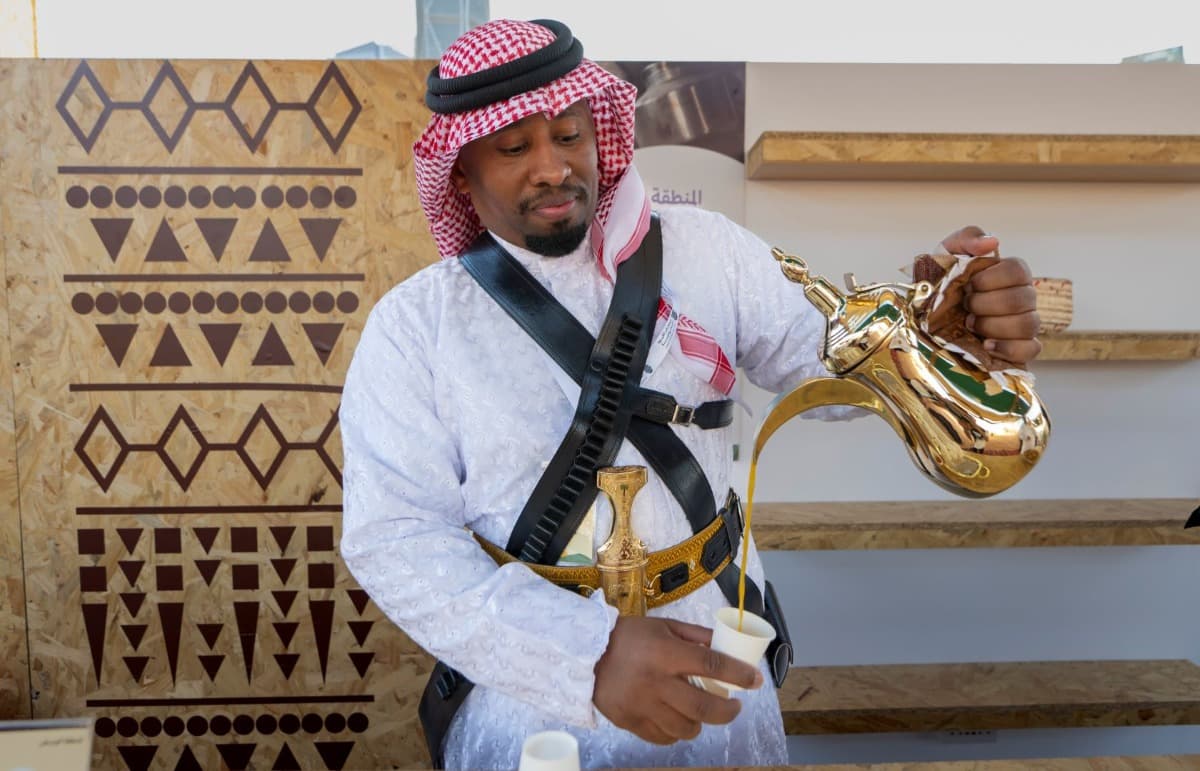 Саудовский кофе как символ щедрости и культурной идентичности