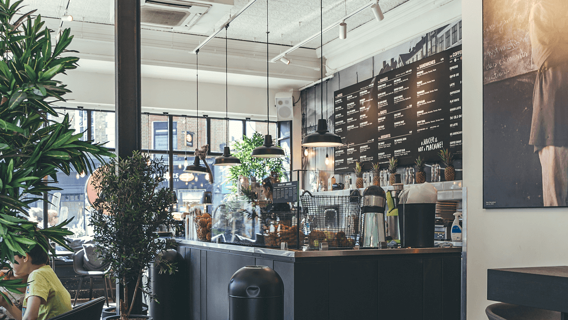 5 динамиков, формирующих рынок фирменных кофеен Великобритании в 2024 году