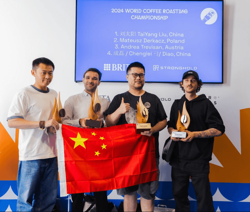 Тайян Лю выигрывает Чемпионат мира по обжарке кофе 2024 на World of Coffee 2024 в Копенгагене