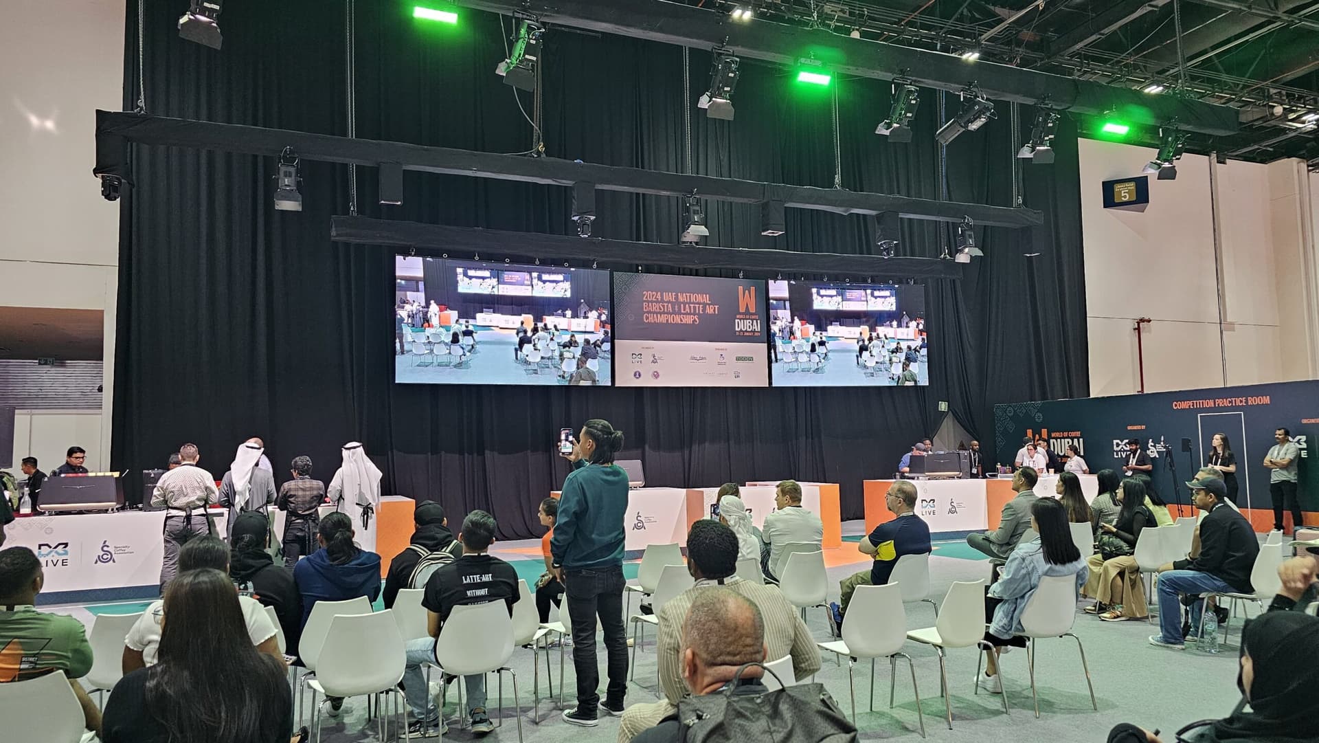 Три эксперта определяют 10 ключевых тенденций, влияющих на индустрию кофе в 2025 году