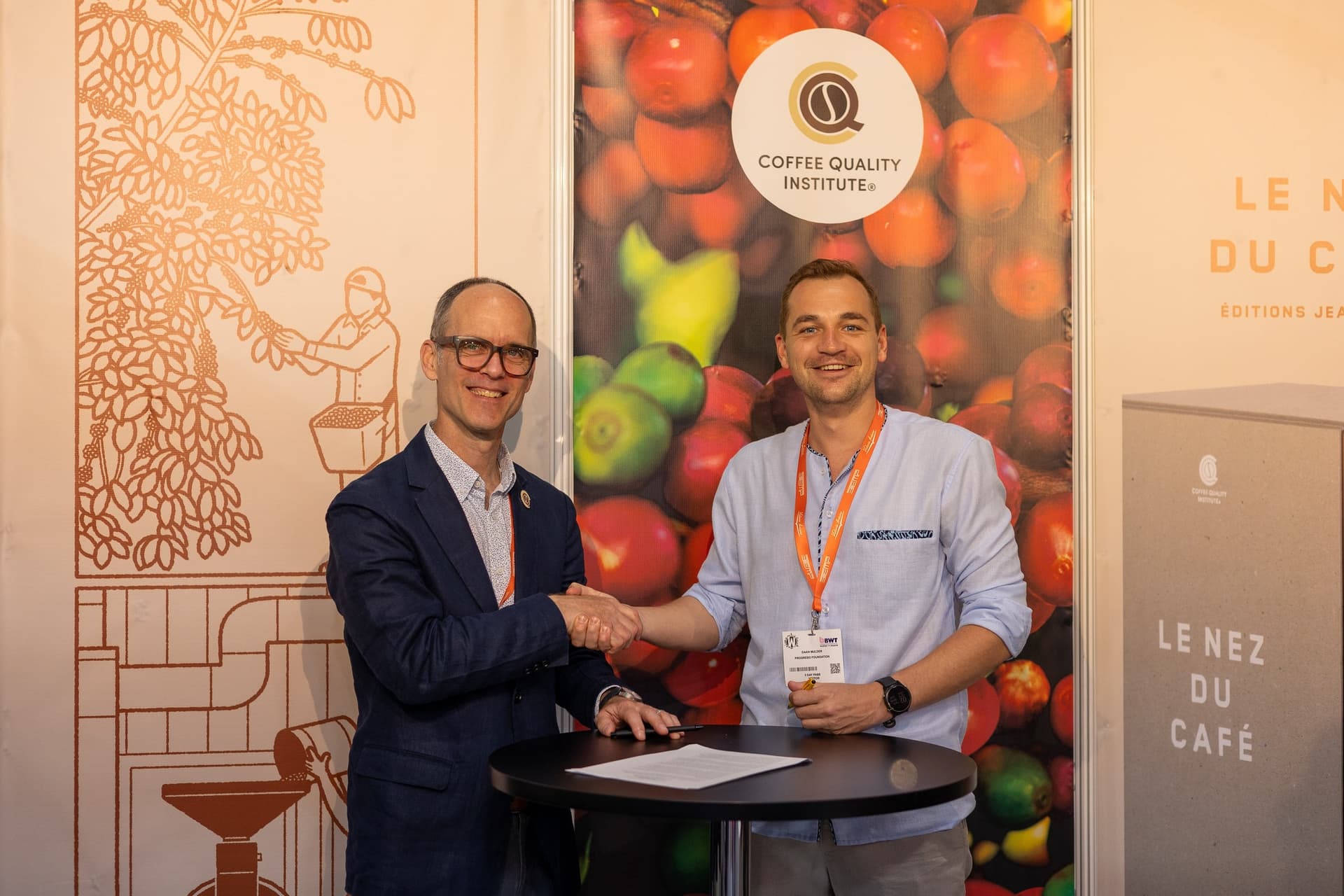 Новый этап сотрудничества: Институт качества кофе и Фонд Прогресо подписали меморандум о взаимопонимании на выставке в Женеве