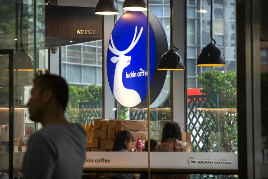 Китайская сеть кофеен «Лакин Кофе» открыла первые заведения в США