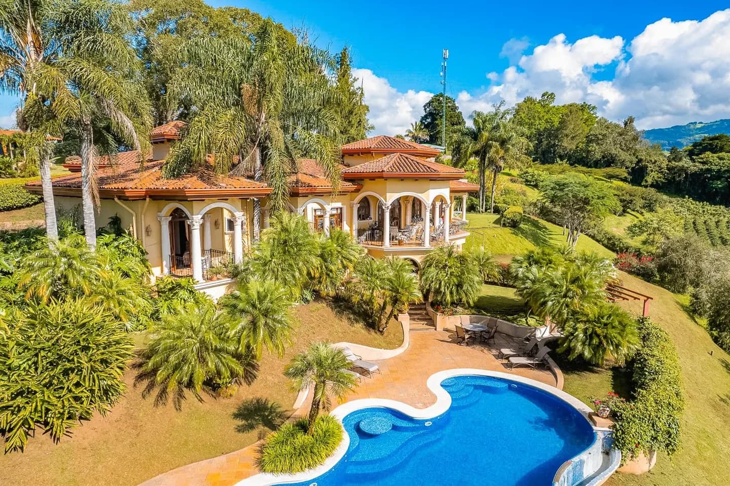 Historic Costa Rican Coffee Farm “Finca La Hilda” is For Sale