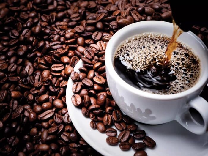 Coffee Prices Plunge as Brazil Crop Forecast and Vietnam Exports Pressure Market