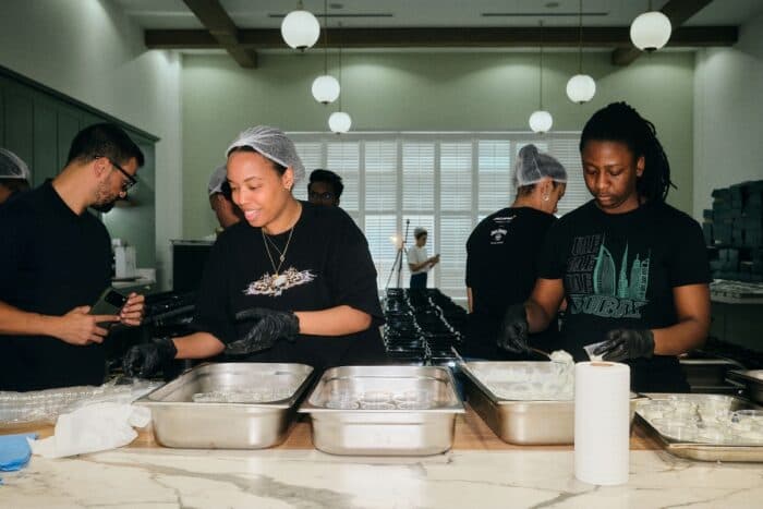 UAE Brands Launch ‘Family Meal’ to Support Hospitality Workers