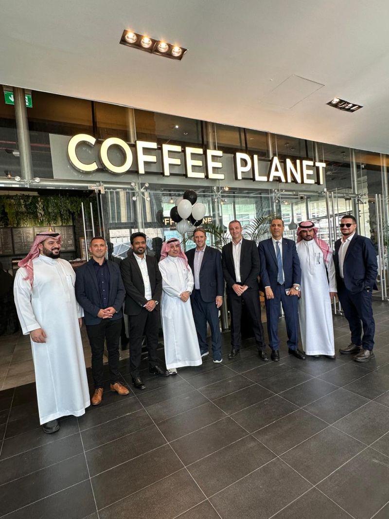 كوفي بلانيت تتوسع في السعودية بافتتاح مقهى جديد في حي الملك عبد الله المالي بالرياض