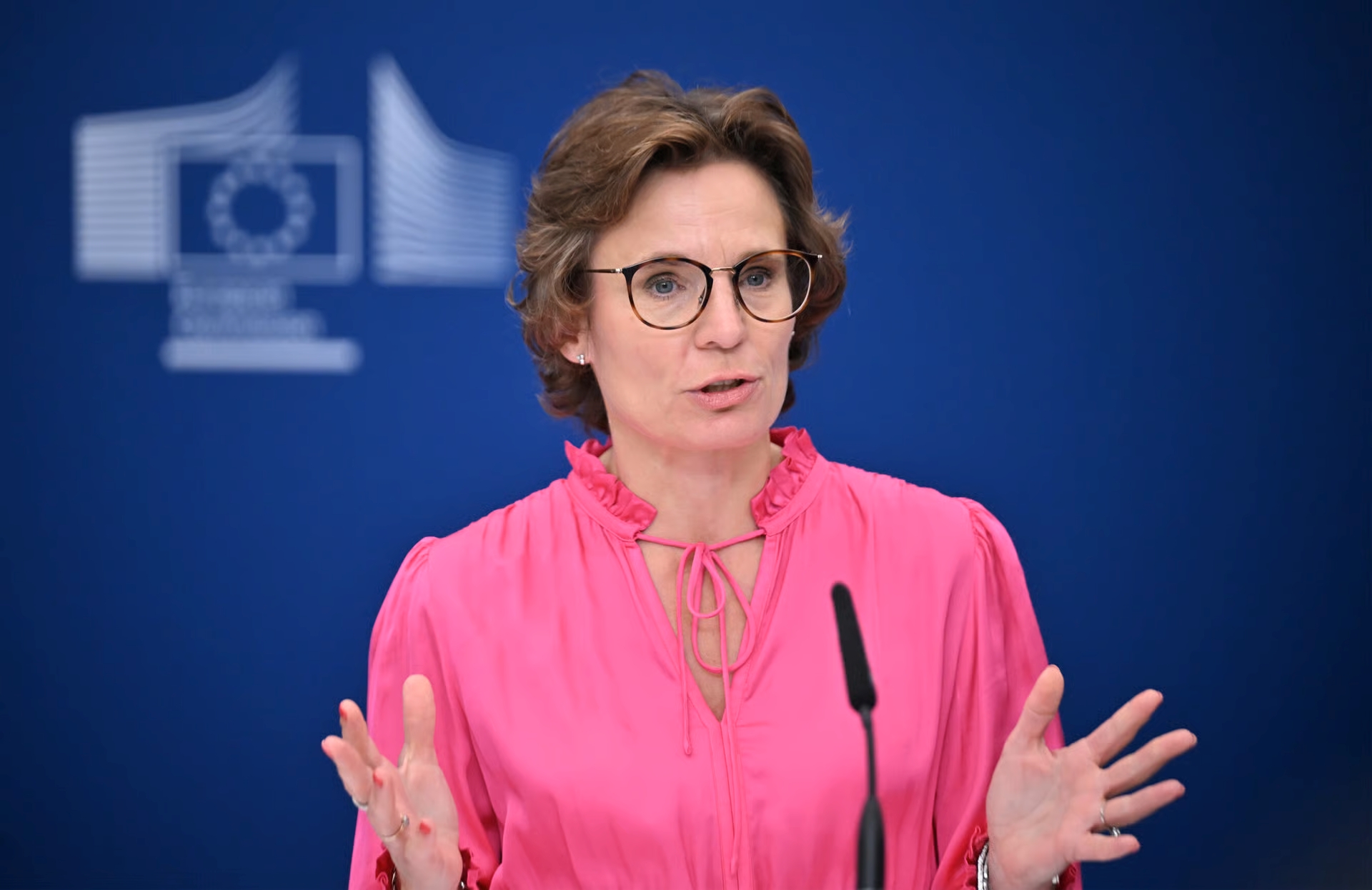 Environment commissioner Jessika Roswall announced