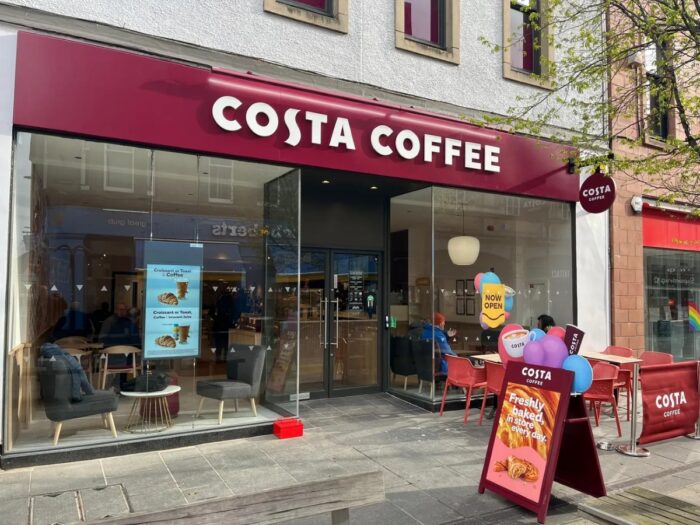 Luckin Coffee’s Major Investor Weighs Acquisition of Costa Coffee